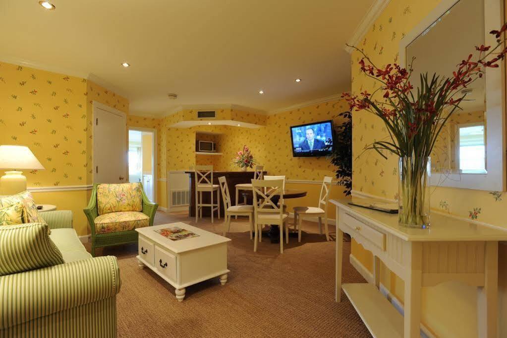 The Geneva Inn Lake Geneva Extérieur photo